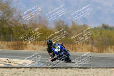 media/Apr-17-2022-CVMA (Sun) [[f474cfa795]]/Race 14 500 Supersport-350 Supersport (Holeshot)/